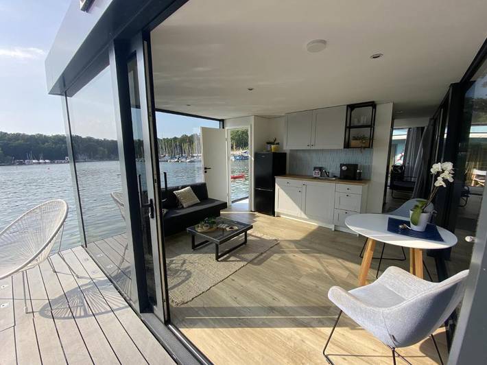 Boot für 4 Personen, mit Terrasse und Ausblick sowie Seeblick in Berlin - 3