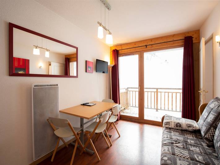 Chalet pour 4 personnes, avec balcon dans Valfréjus - 2