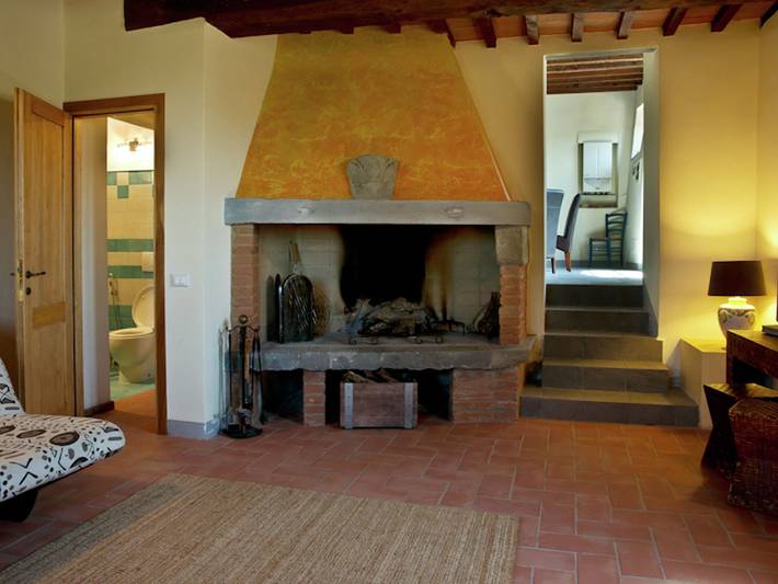 Location de vacances pour 6 personnes, avec jardin ainsi que terrasse et piscine, animaux acceptés à Vinci - 4