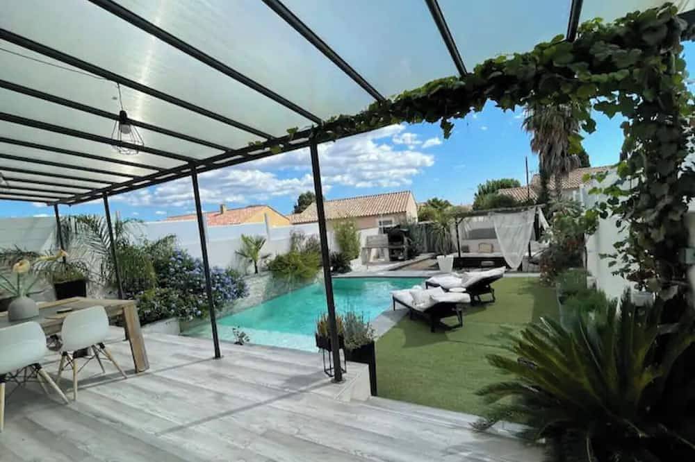 Magnificent new villa with swimming pool 6 travellers in Valros, Mittelmeerküste (Frankreich)