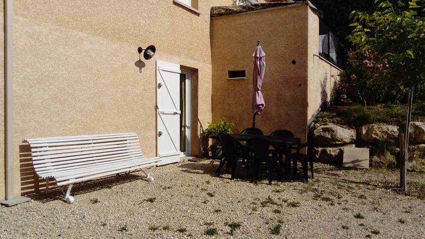 Gîte pour 4 personnes, avec jardin dans la Drôme - 4