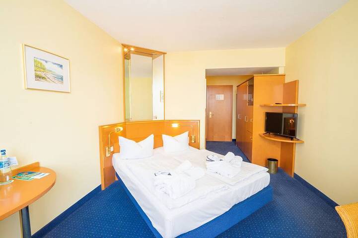 Ferienhaus für 3 Personen, mit Pool in Binz - 3