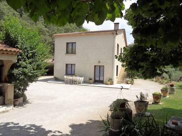 Gîte pour 6 personnes, avec jardin, animaux acceptés en Provence-Alpes-Côte d'Azur