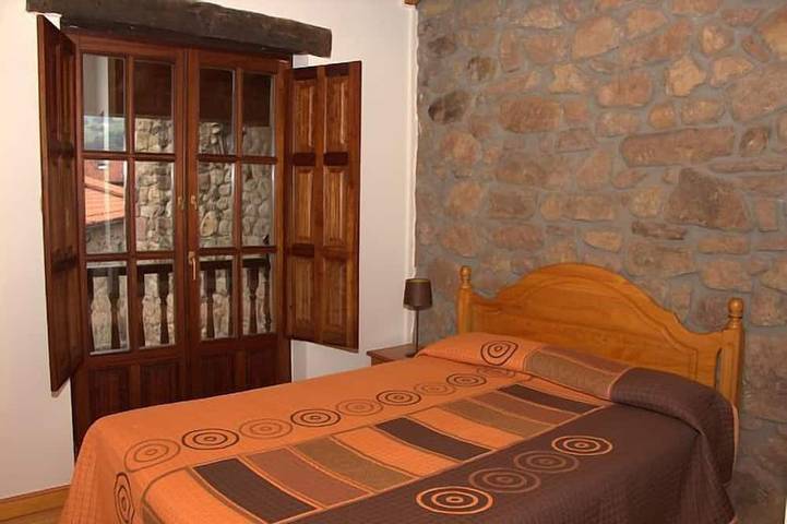 Location de vacances pour 7 personnes, avec jardin et balcon à Torrelavega - 2