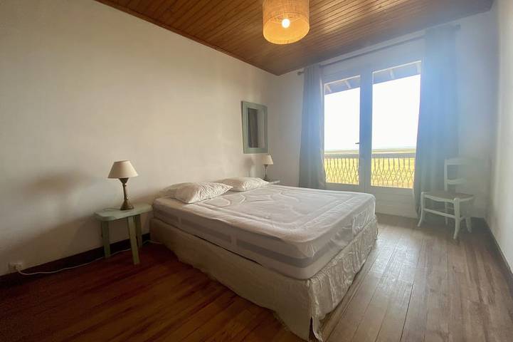 Location de vacances pour 10 personnes, avec jardin et balcon dans Claouey - 3