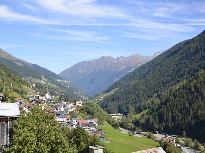 Ferienwohnung für 4 Personen, mit Balkon in Tiroler Oberland - 3