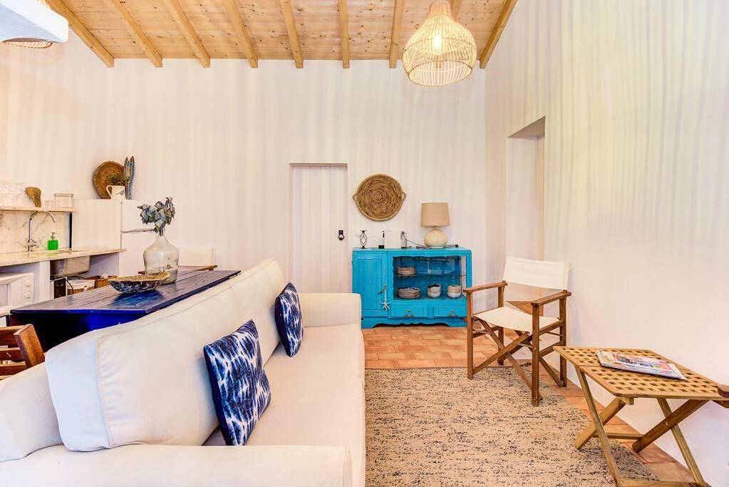Two-Bedroom House in Melides, Costa Alentejana