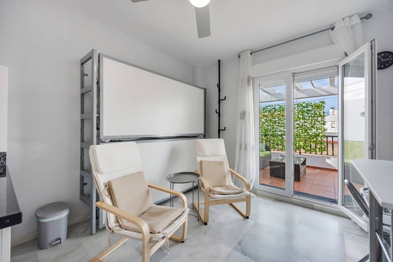 Ganze Wohnung, Apartment 'Ático Playa de Rota' mit privater Terrasse, Wlan und Klimaanlage in Rota, Costa de la Luz