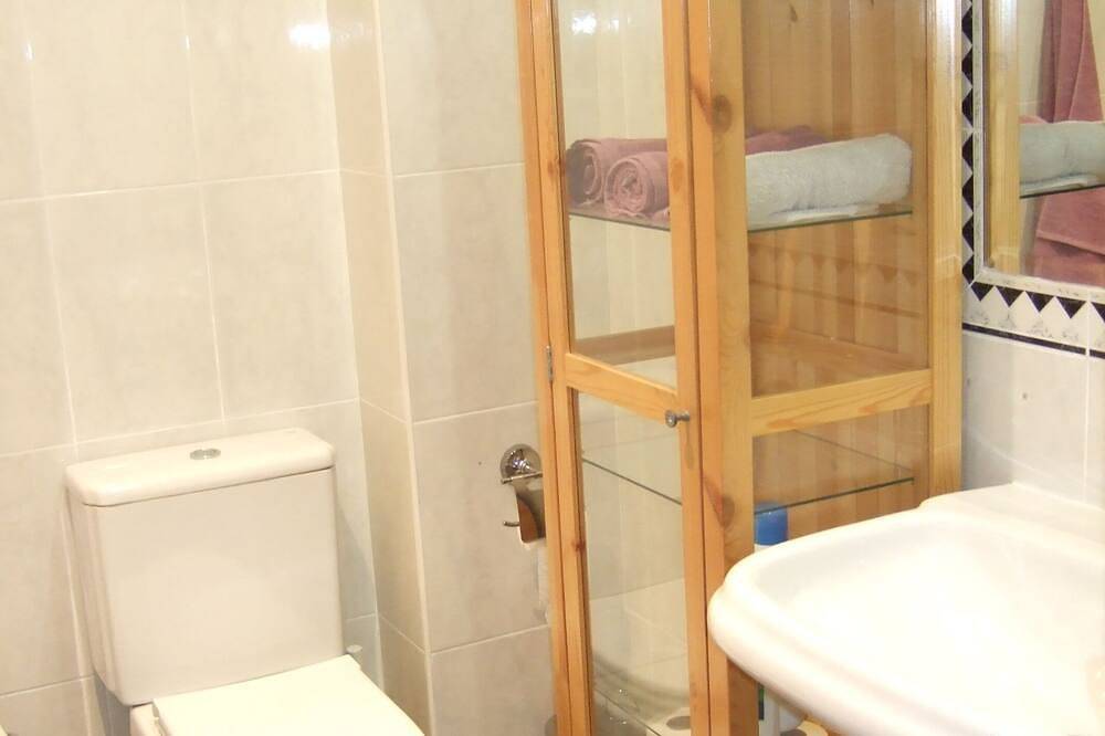 Geheel appartement, Geschikt oude stad uitzonderlijke situatie voetgangers straat parkeren mogelijkheid in Ibaiondo, Bilbao