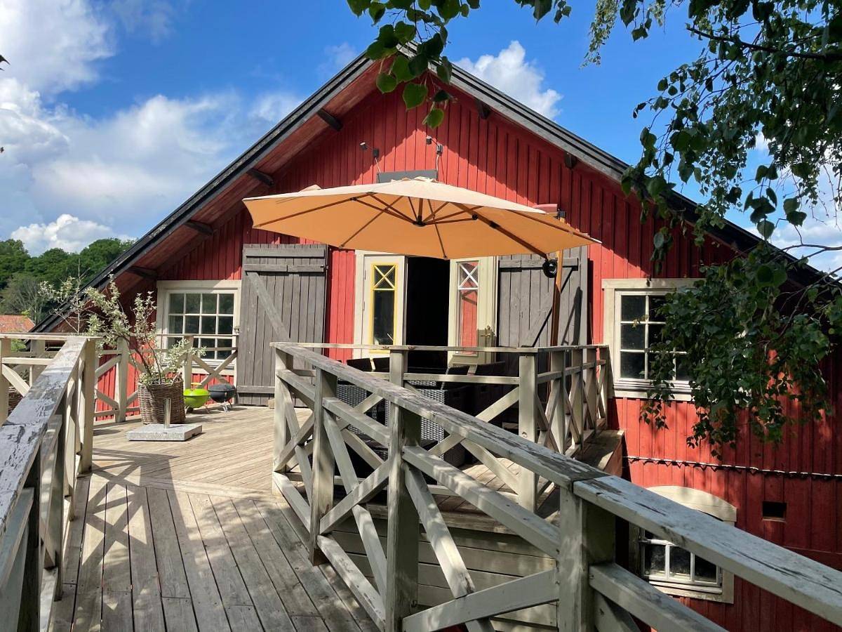 Arphus Lodge in Strängnäs, Mälaren