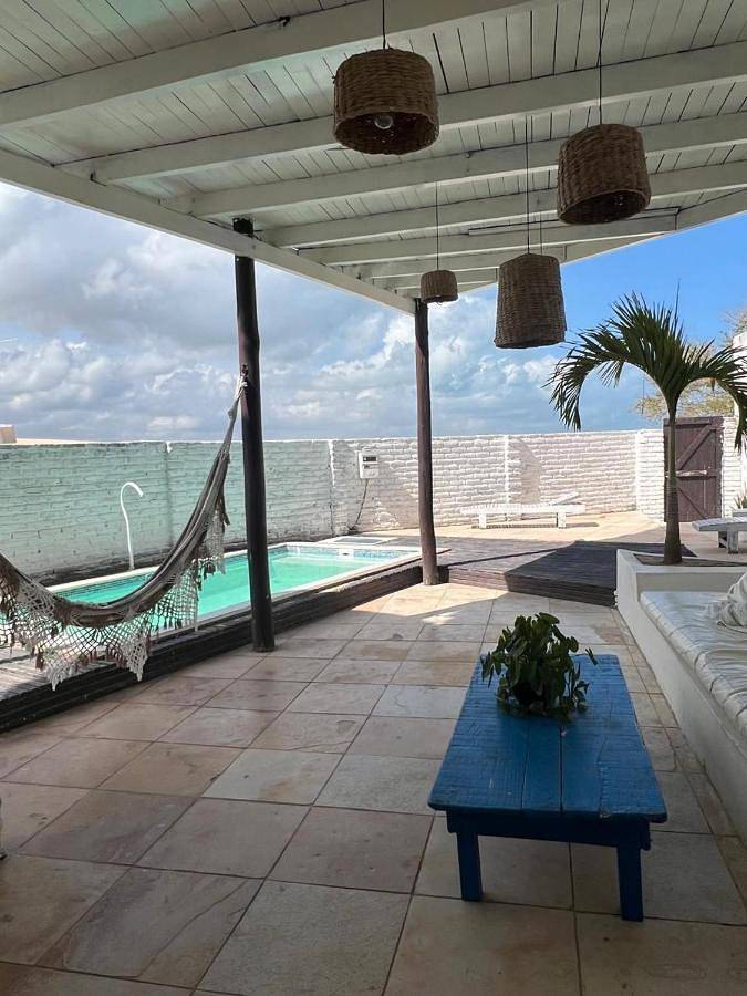 Casas e apartamentos de temporada para 8 pessoas, com balcão e piscina e ainda jacuzzi em Jericoacoara