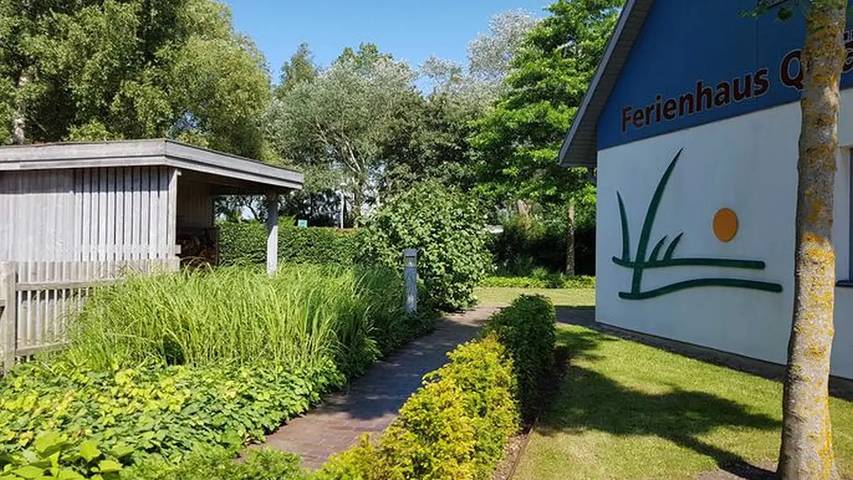 Ferienhaus für 4 Personen, mit Garten und Terrasse in Börgerende-Rethwisch