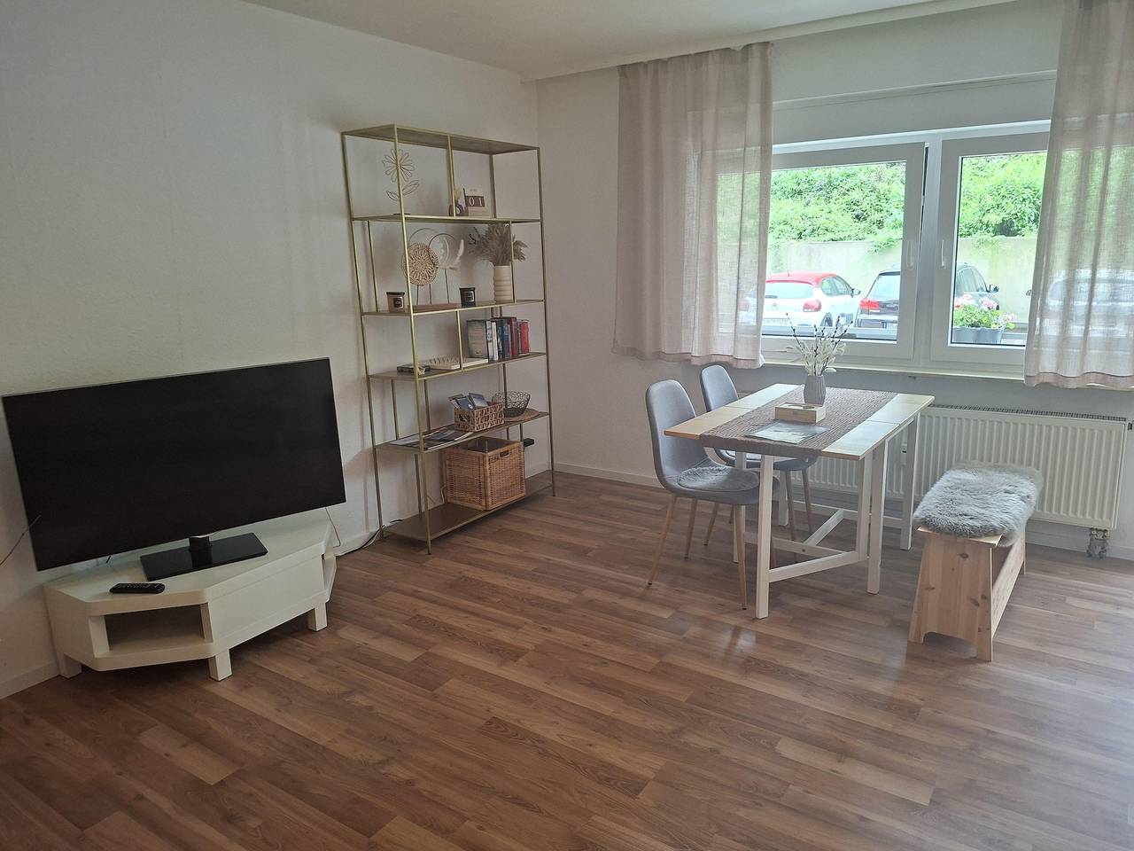 Ganze Ferienwohnung, Appartement/Fewo, Bad, Wc, Balkon in Bad Dürkheim, Pfälzer Rheinebene