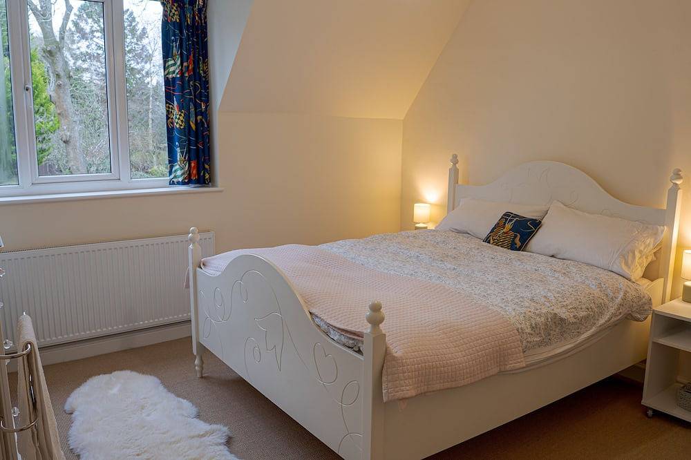 Charming farmhouse style cottage in Evington in Leicester, Heart of England