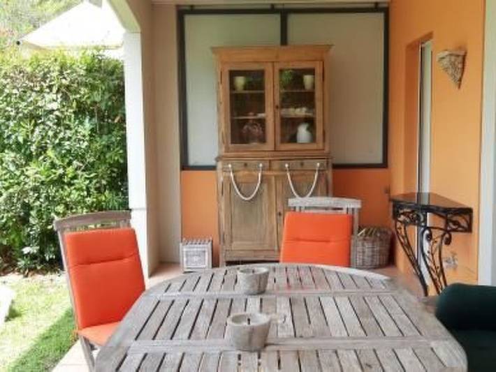 Gîte pour 5 personnes, avec terrasse ainsi que jardin et piscine, animaux acceptés à Mougins - 4