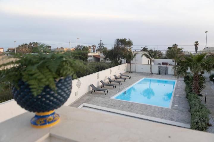Location de vacances pour 4 personnes, avec piscine et terrasse ainsi que vue et jardin à Mazara del Vallo - 4
