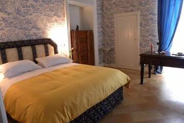 Villa for 4 Guests in Monte Sant'Angelo, Gargano, Picture 1