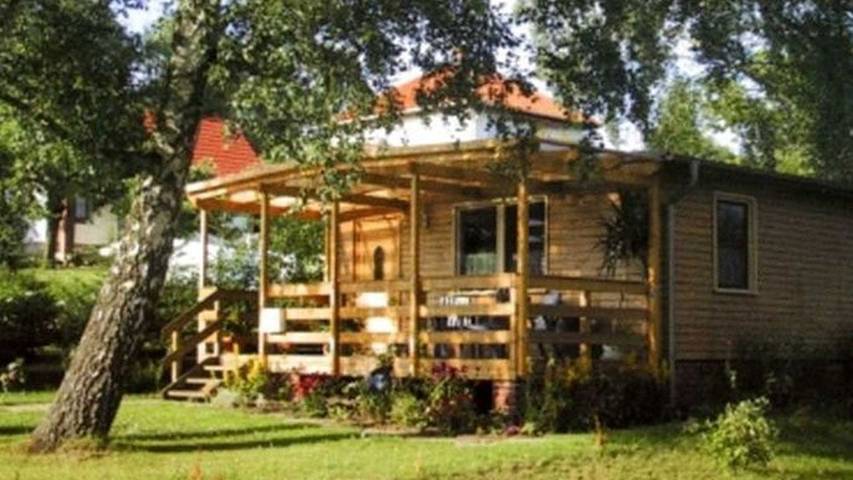 Ferienhaus für 2 Personen, mit Terrasse und Garten am Plauer See