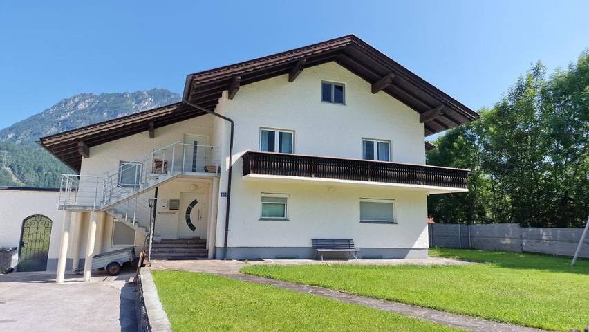 Vakantiewoning voor 2 personen, with uitzicht and terras as well as tuin in Heiterwang