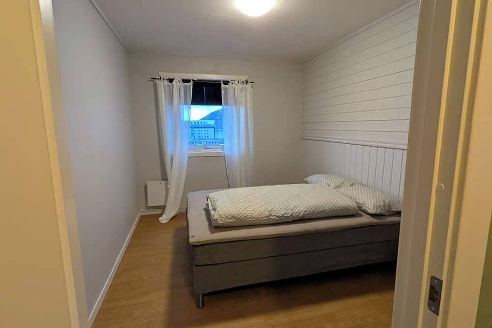 Entire vacation home. 3 bedroom, central location. in Harstad