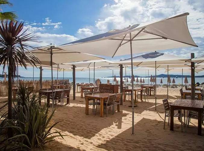 Camping pour 4 personnes, avec piscine et terrasse, animaux acceptés à Grimaud - 3