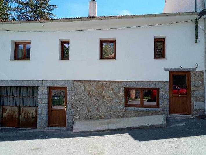 Casa rural para 3 personas, con Terraza además de Jardín y Vistas en Cercedilla