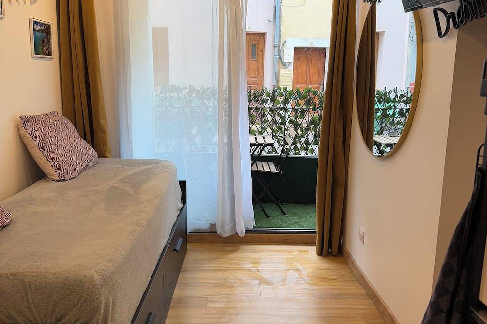 Appartement entier, Studio Cocon Design in Saint-André-les-Alpes, Région Castellane