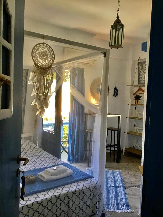 Gîte pour 2 personnes, avec Balcon ainsi que Terrasse et Vue dans Mokhlos - 4