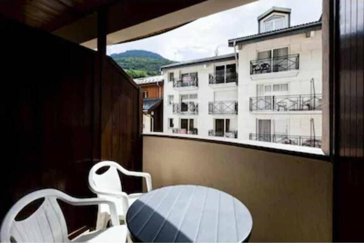 Gîte pour 4 personnes, avec terrasse, animaux acceptés dans Casino De Brides Les Bains - 4