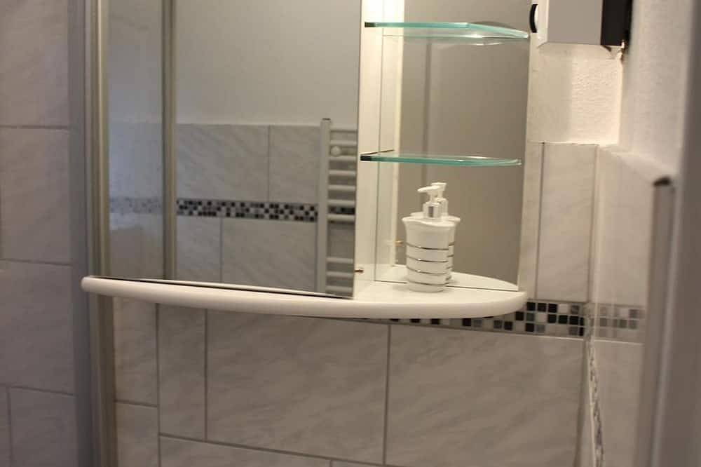 Ganze Wohnung, Ferienwohnung Kajüte - Deichhuus Netty in Fedderwardersiel, Butjadingen