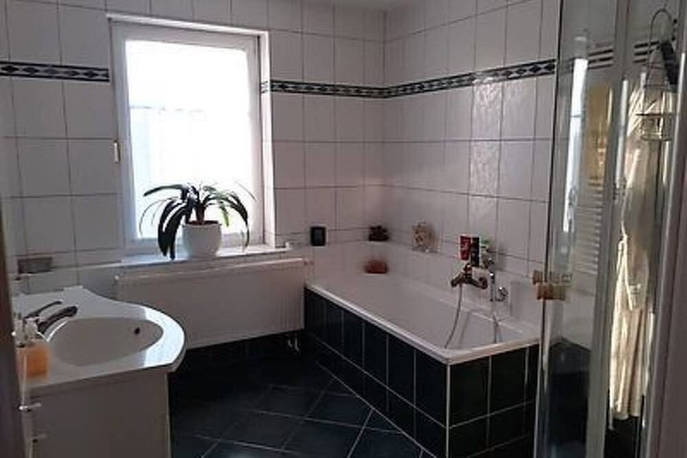 Ganze Wohnung, Fürst Pückler in Weißwasser (Oberlausitz), Lausitzer Seenland