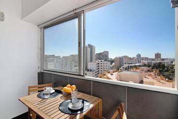 Apartamento De Férias para 4 Pessoas em Praia da Rocha, Portimão, Foto 3