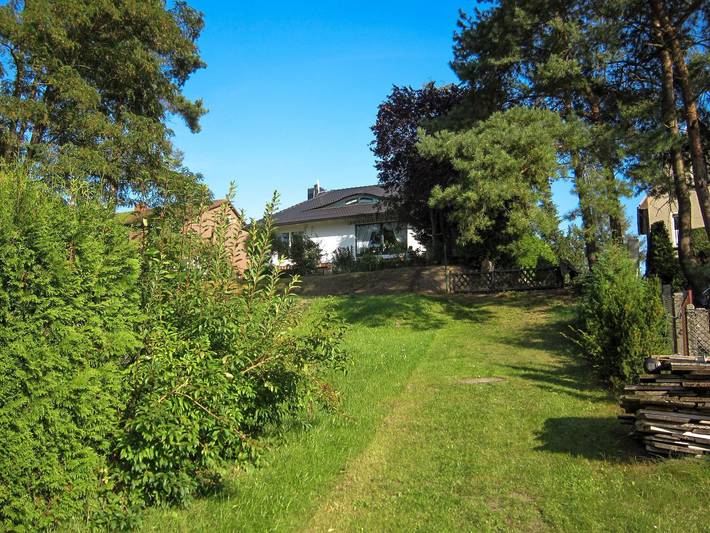 Ferienwohnung für 7 Personen, mit Terrasse und Garten sowie Seeblick in Lychen
