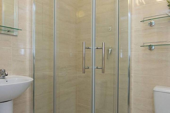 Apartamento entero, Maravillosamente restaurada casa victoriana con varios apartamentos a sólo 10 minutos a la ciudad in Dublín, Condado de Dublín