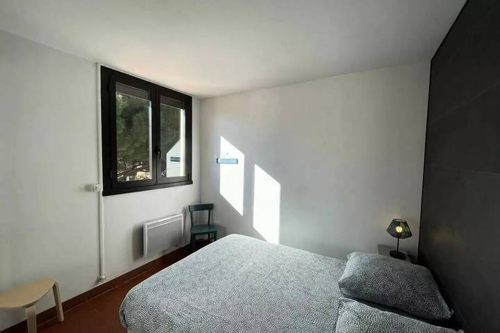 Gîte pour 5 personnes, avec terrasse dans Plage La Favière - 4