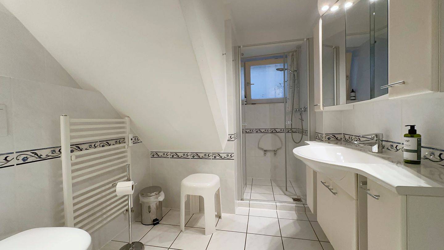 Ganze Wohnung, Strandnahe 3-Zimmer Ferienwohnung mit ca. 65 m², für bis zu 4 Personen in Wenningstedt, Sylt