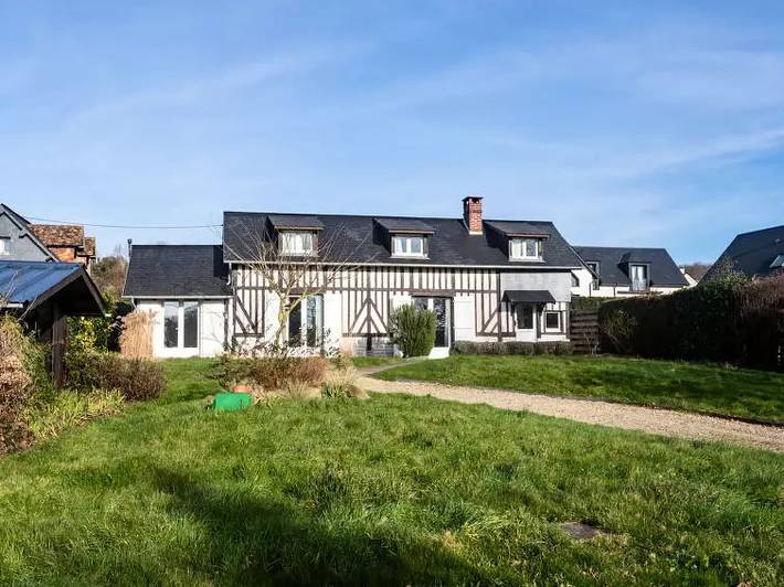 Cottage pour 6 personnes, avec jardin à Canapville