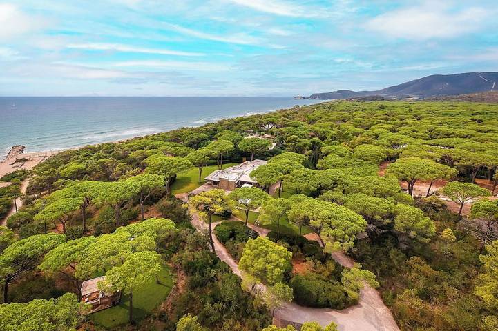 Villa für 14 Personen, mit Balkon und Garten - 1