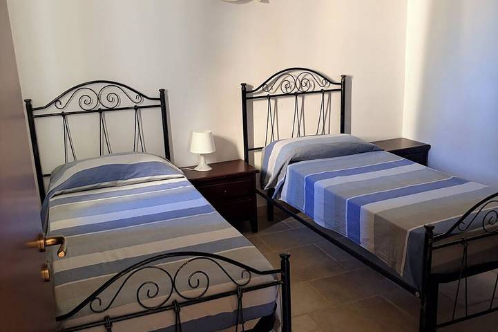 San Gregorio Villa Con Uliveto Secolare, Giardino, Portico E Piscina Privati in Patù, Golfo di Taranto