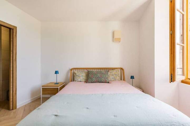 Ganze Wohnung, The Garden in Talloires with a lake view in Talloires-Montmin, Annecy und Umgebung