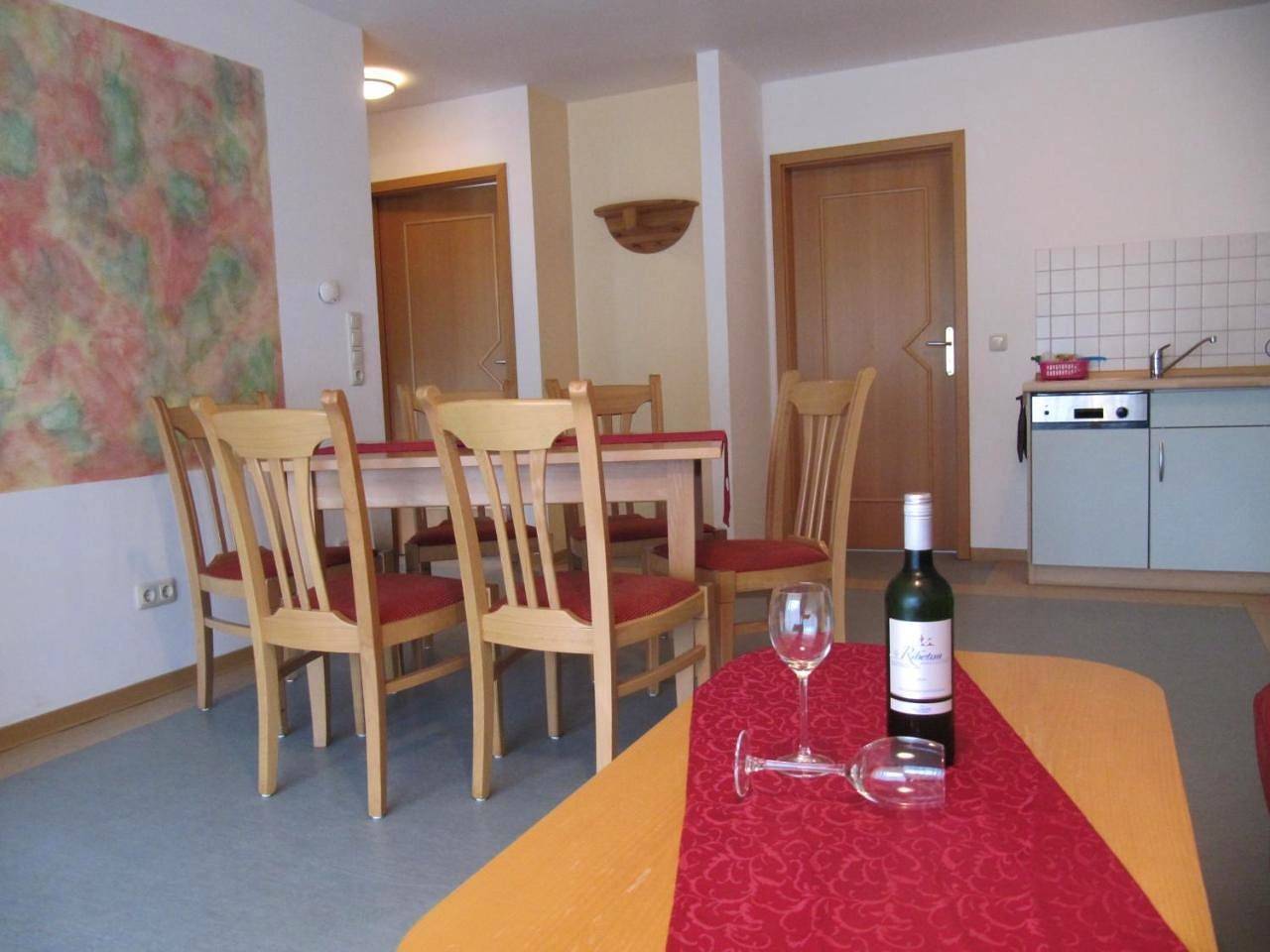 Ganze Wohnung, One-Bedroom Apartment in Thale, Harzvorland