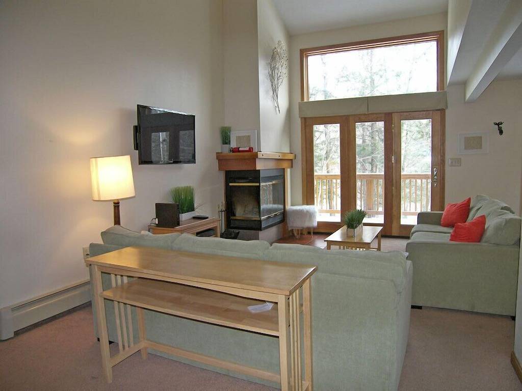 Professionell verwaltet von Loon Reservation Service in Lincoln (NH), Franconia Notch