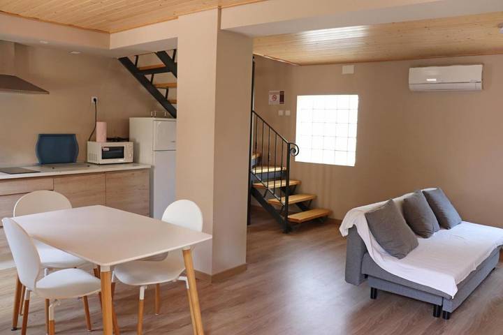 Location de vacances pour 8 personnes, avec vue et jardin à Barbastro - 4