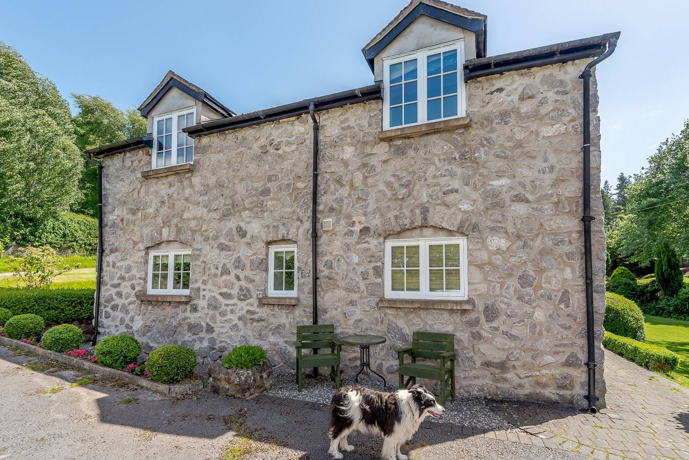 Entire apartment, Distyll in Ruthin, Denbighshire