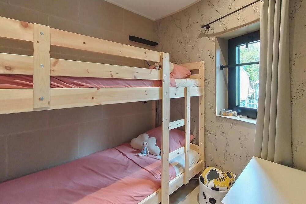 Lovely home in Hoogersmilde with swimming pool in Drenthe