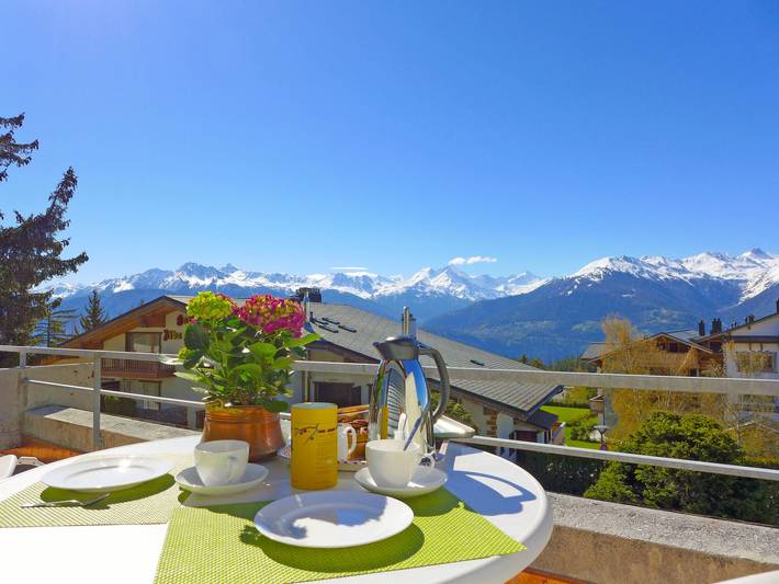 Ferienwohnung für 2 Personen, mit Sauna und Balkon in Crans-Montana