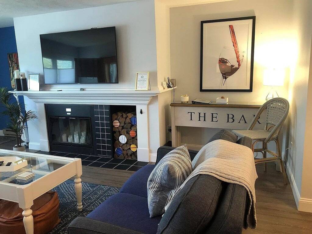 Ganze Wohnung, Waterville Valley Condo - Well Appointed With Mountain Views in Waterville Valley, Grafton County