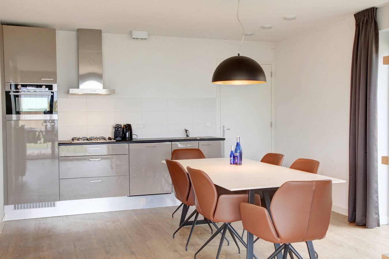 Oesterdam Resort — Villa Oesterdam Deluxe | 6 Personen in Tholen, Niederländische Nordsee