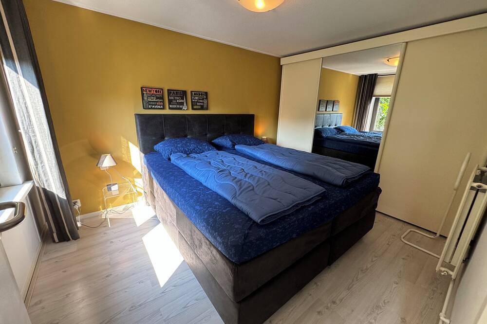 Freistehendes 4-Personen Haus mit Sauna, Wlan, eingezäunter Garten. in Brouwershaven, Grevelingenmeer