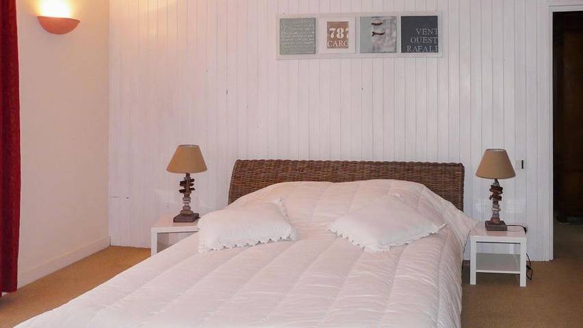 Location de vacances pour 10 personnes, avec jardin et terrasse à Rosporden - 3